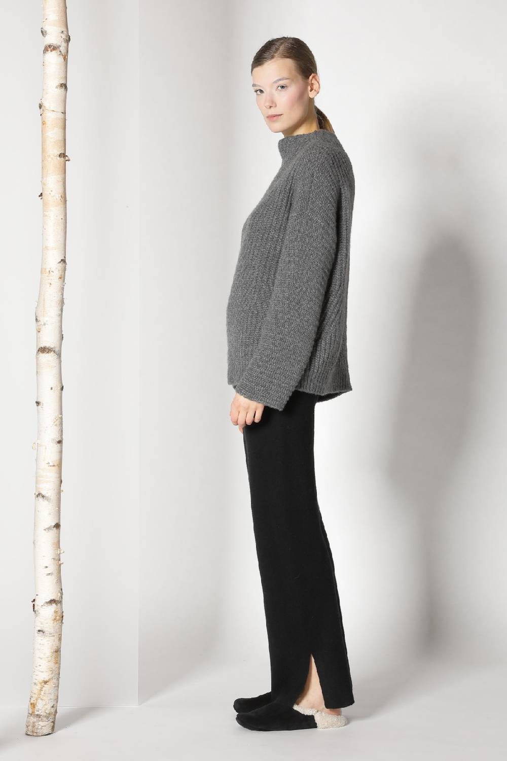 Sminfinity fluffy ribbed cone jumper + pure slitted pants Verkauf
