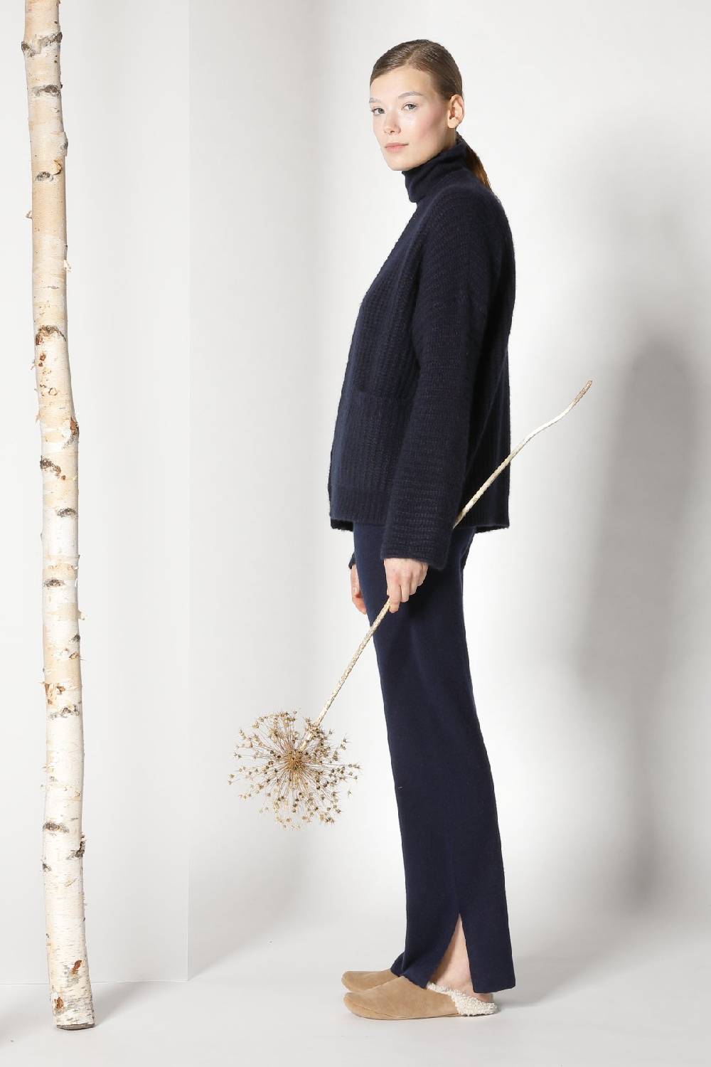 Sminfinity fluffy ribbed jacket + fluffy 1 Ply turtleneck + pure slitted pants Hotsell