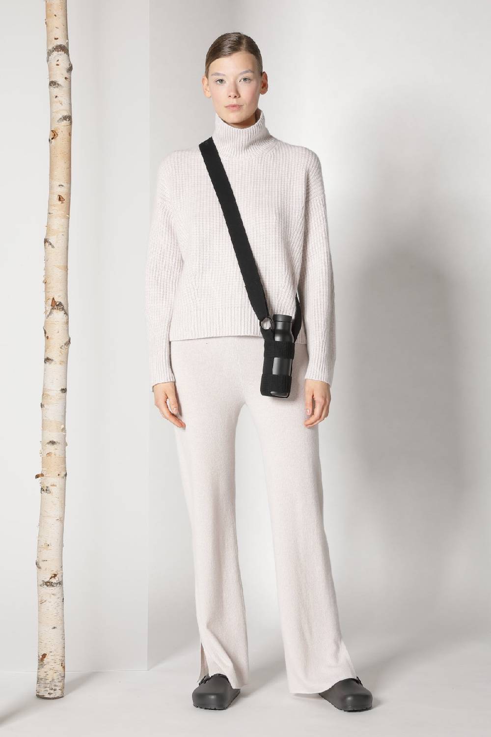 Sminfinity pure icon rib turtle + pure slitted pants Meist gekauft