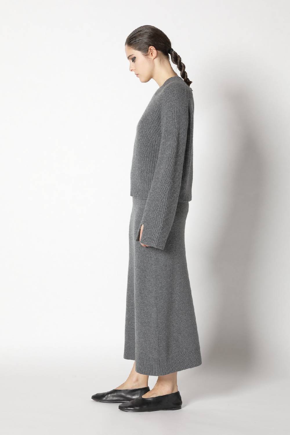 Sminfinity icon rib crew neck + pure A skirt Lagerräumung