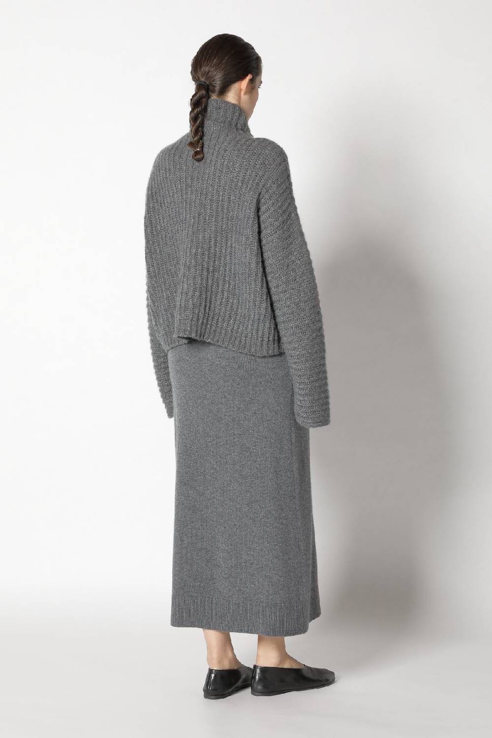 Sminfinity fluffy rib turtle + pure A skirt Zeitlich begrenztes Angebot