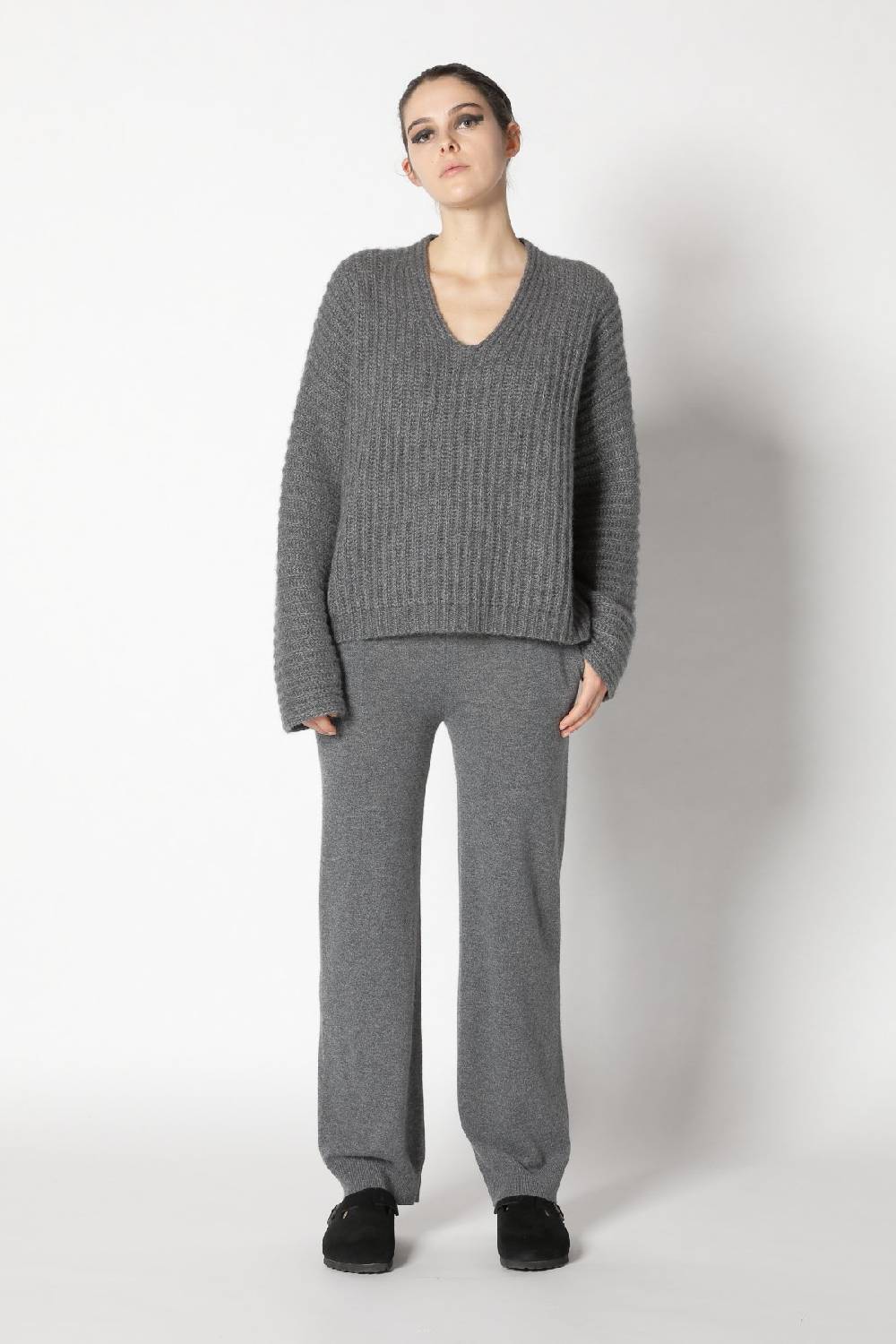 Sminfinity fluffy rib v neck + fluffy triangle + infinite palazzo pants Exklusive Angebote