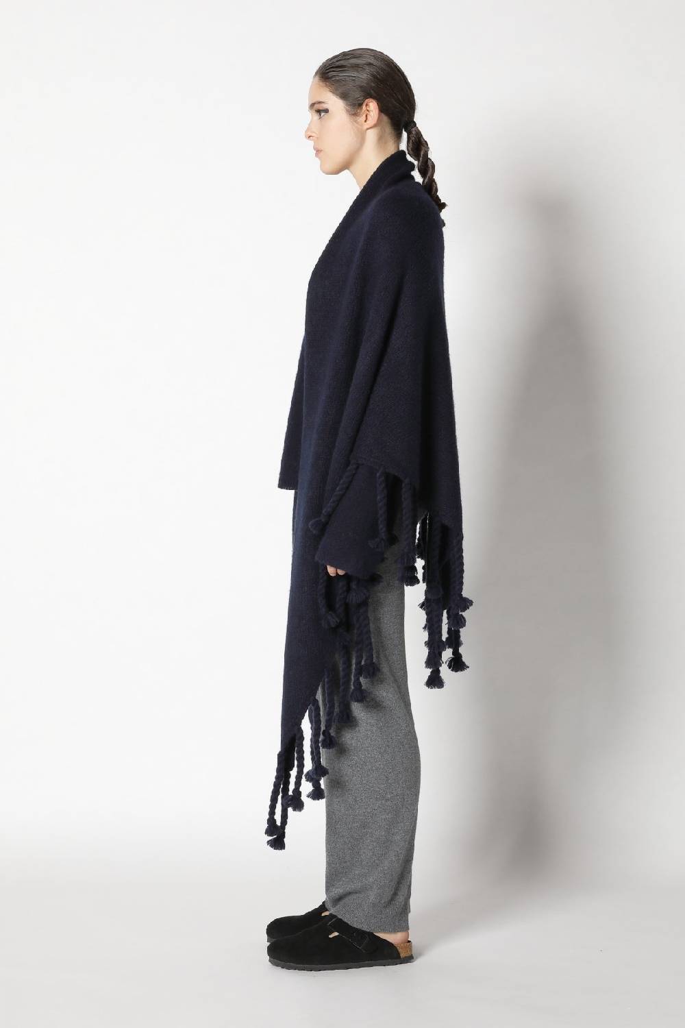 Sminfinity fluffy crewneck + fluffy triangle + silky suit pants Bestseller