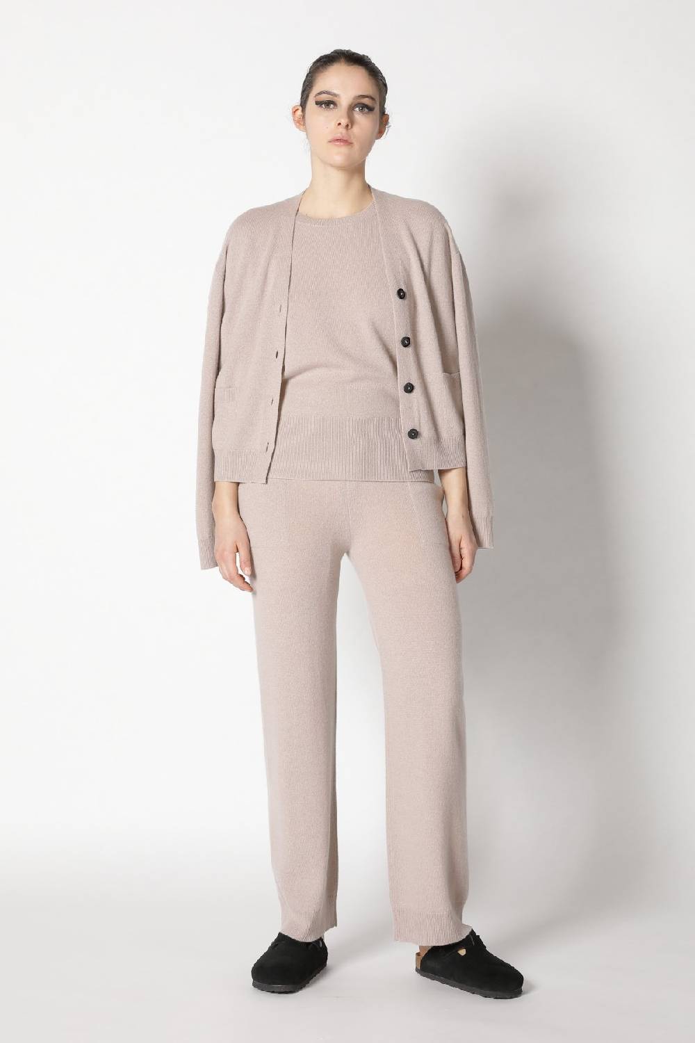 Sminfinity infinite cropped cardy + infinite crew T + infinite palazzo pants Super Sparpreis