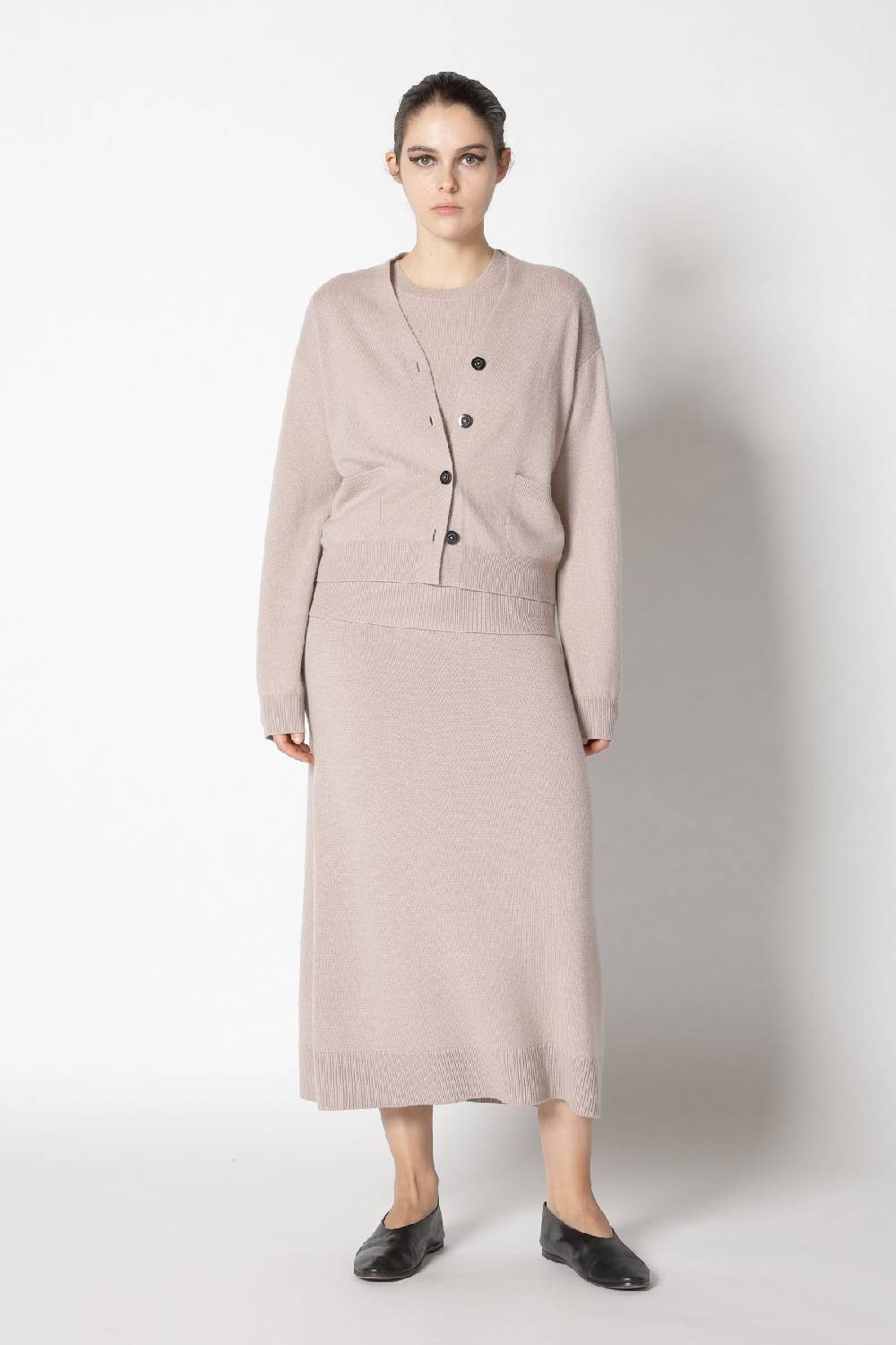 Sminfinity infinite cropped cardy + infinite crew T + pure A skirt JETZT KAUFEN