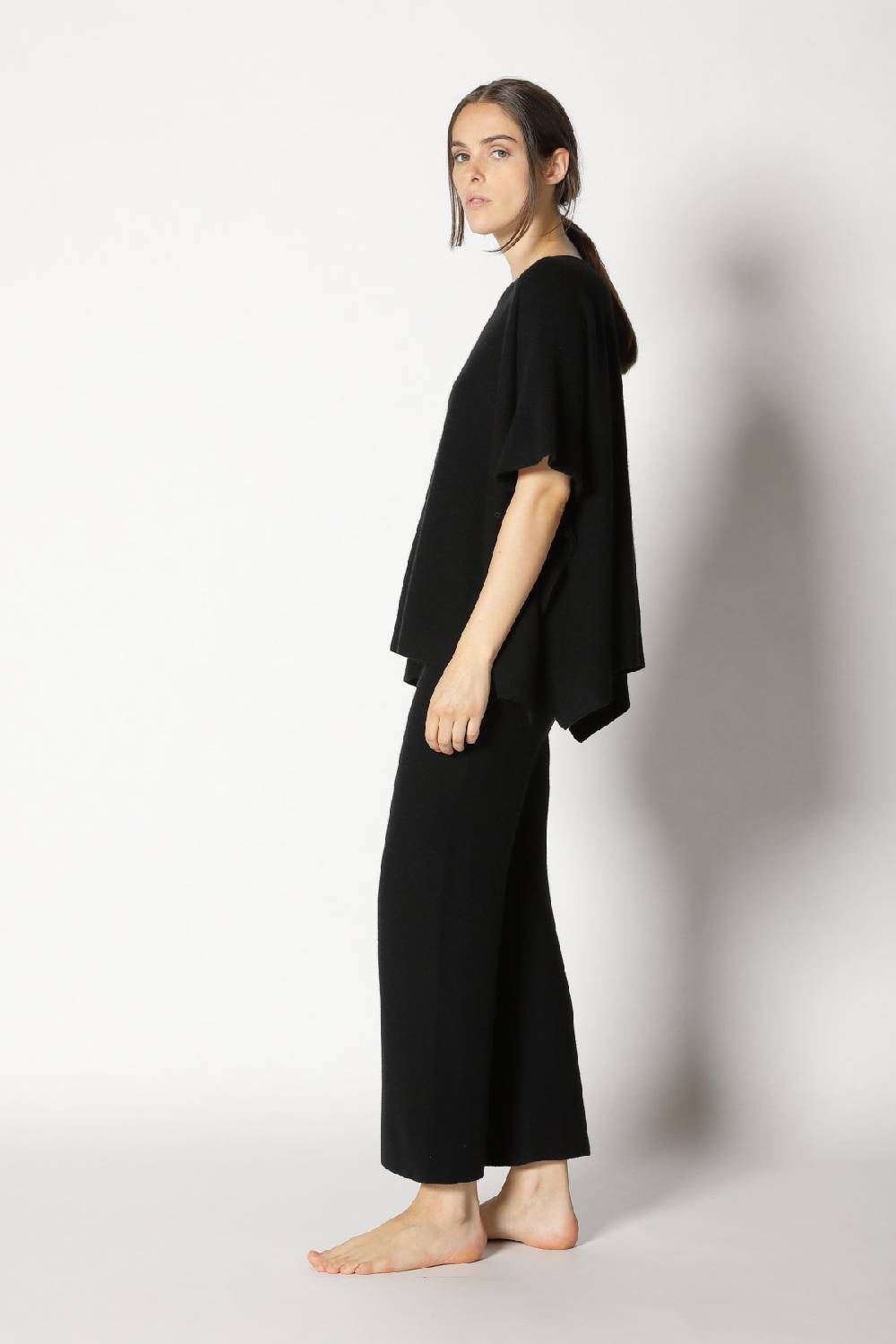 Sminfinity garter cape top + garter cropped pants Exklusivangebot