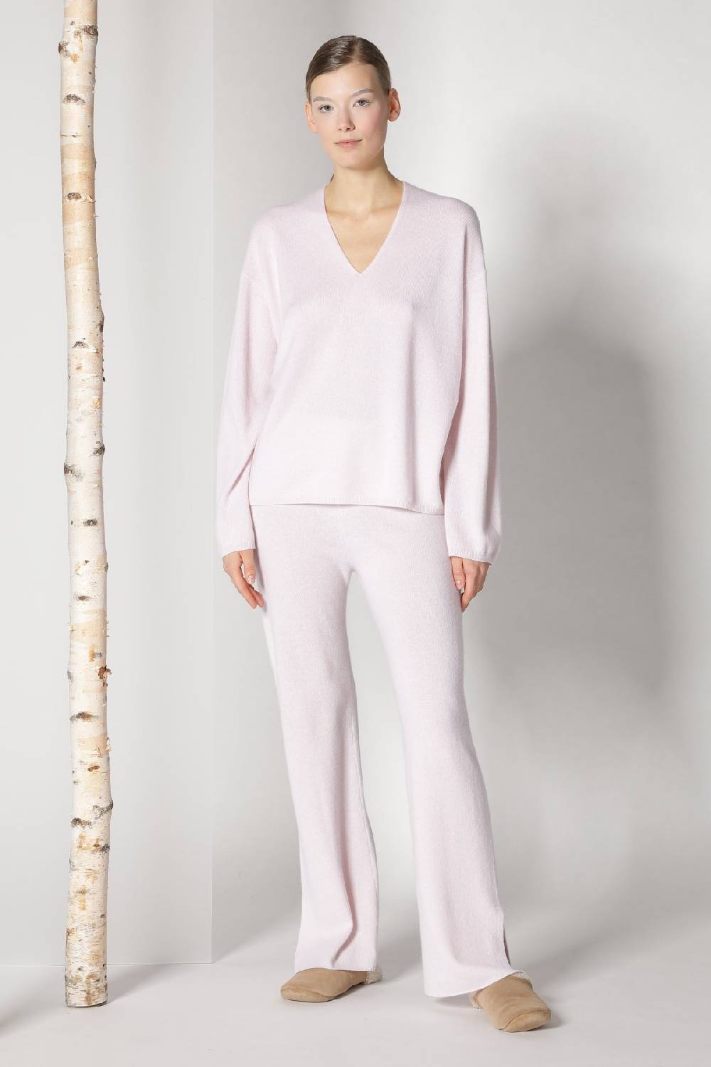 Sminfinity pure V jumper + pure slitted pants Rabatte dieses Monats