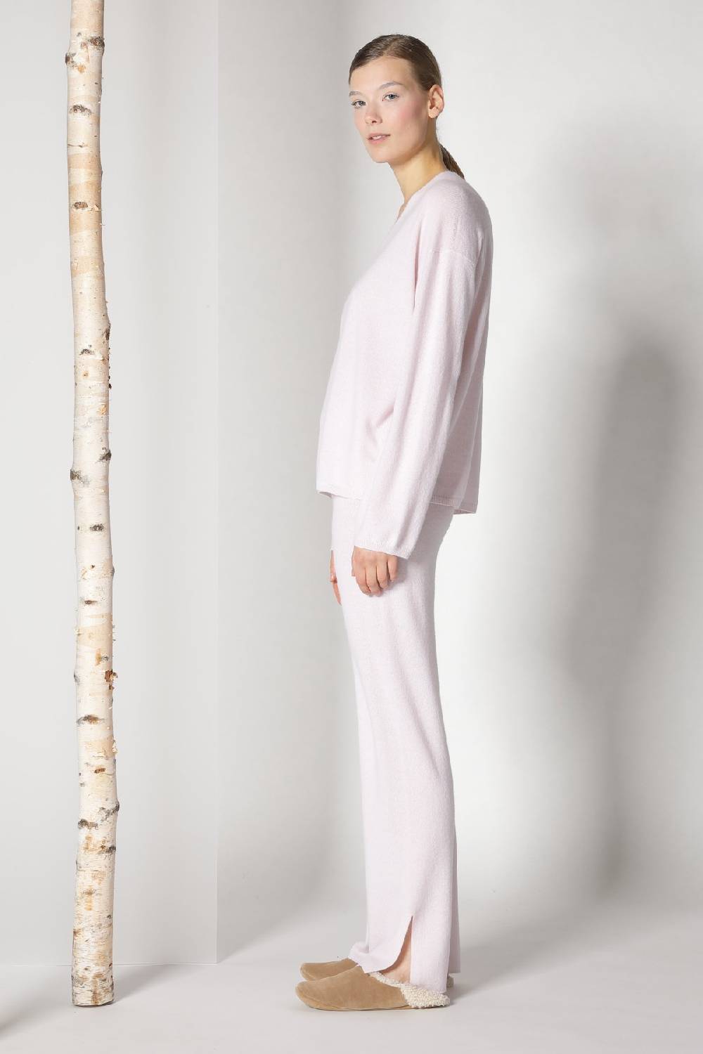 Sminfinity pure V jumper + pure slitted pants Rabatte dieses Monats