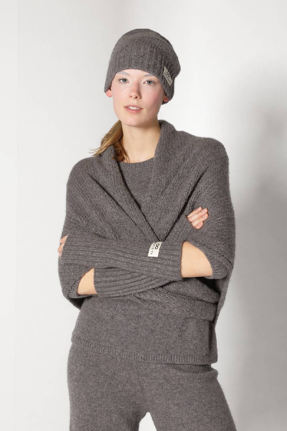 Sminfinity cosy cap + cosy triangle scarf + cosy gauntlets + cosy crew jumper + cosy palazzo pants Blitzverkäufe