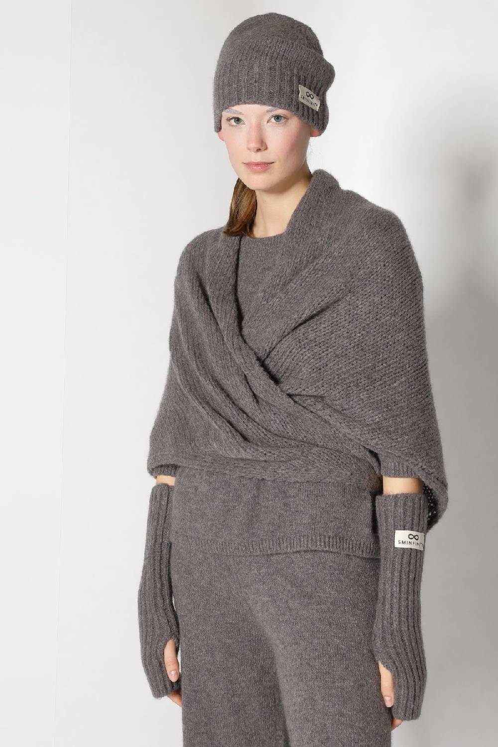 Sminfinity cosy cap + cosy triangle scarf + cosy gauntlets + cosy crew jumper + cosy palazzo pants Blitzverkäufe