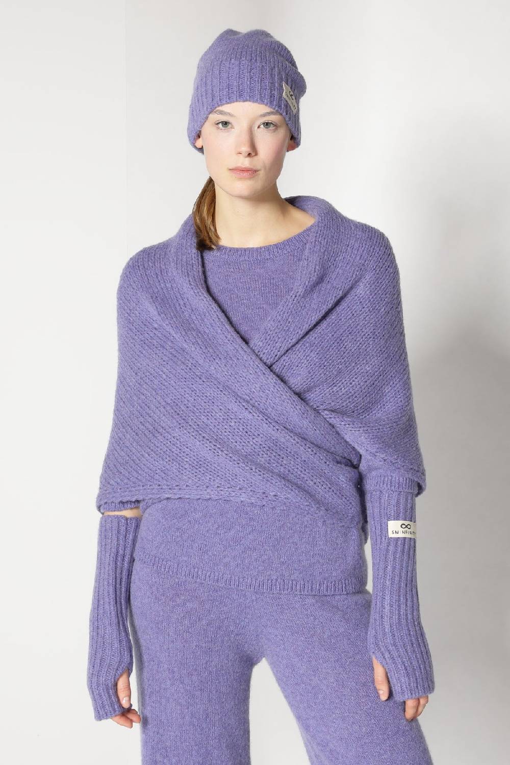 Sminfinity cosy cap + cosy triangle scarf + cosy gauntlets + cosy crew jumper + cosy palazzo pants Limitierter Zeitrabatt
