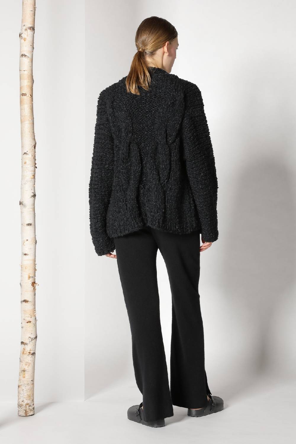Sminfinity handknitted cable jacket + pure all needle top + pure slitted pants Großer Ausverkauf