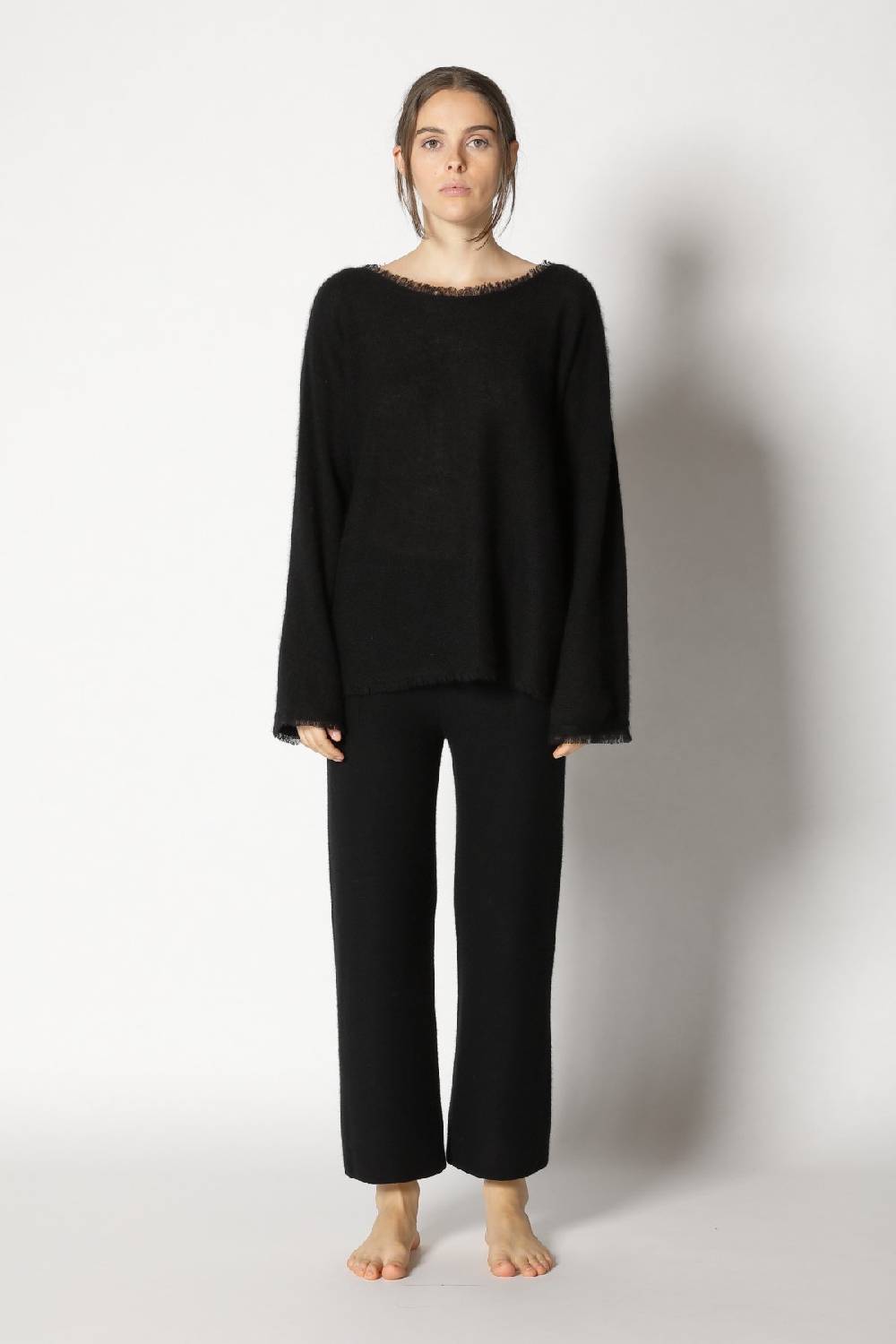 Sminfinity fluffy fringe boatneck + garter cropped pants Jubiläumsangebot