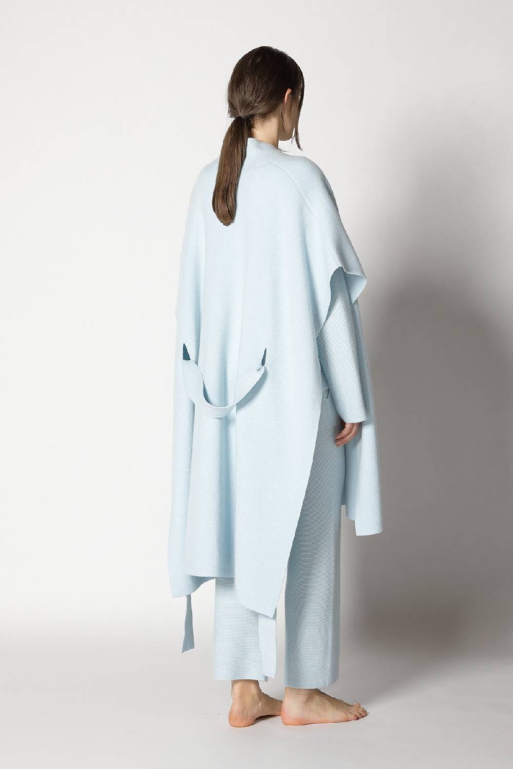 Sminfinity doubleface capecoat + garter V neck + garter cropped pants Exklusive Angebote