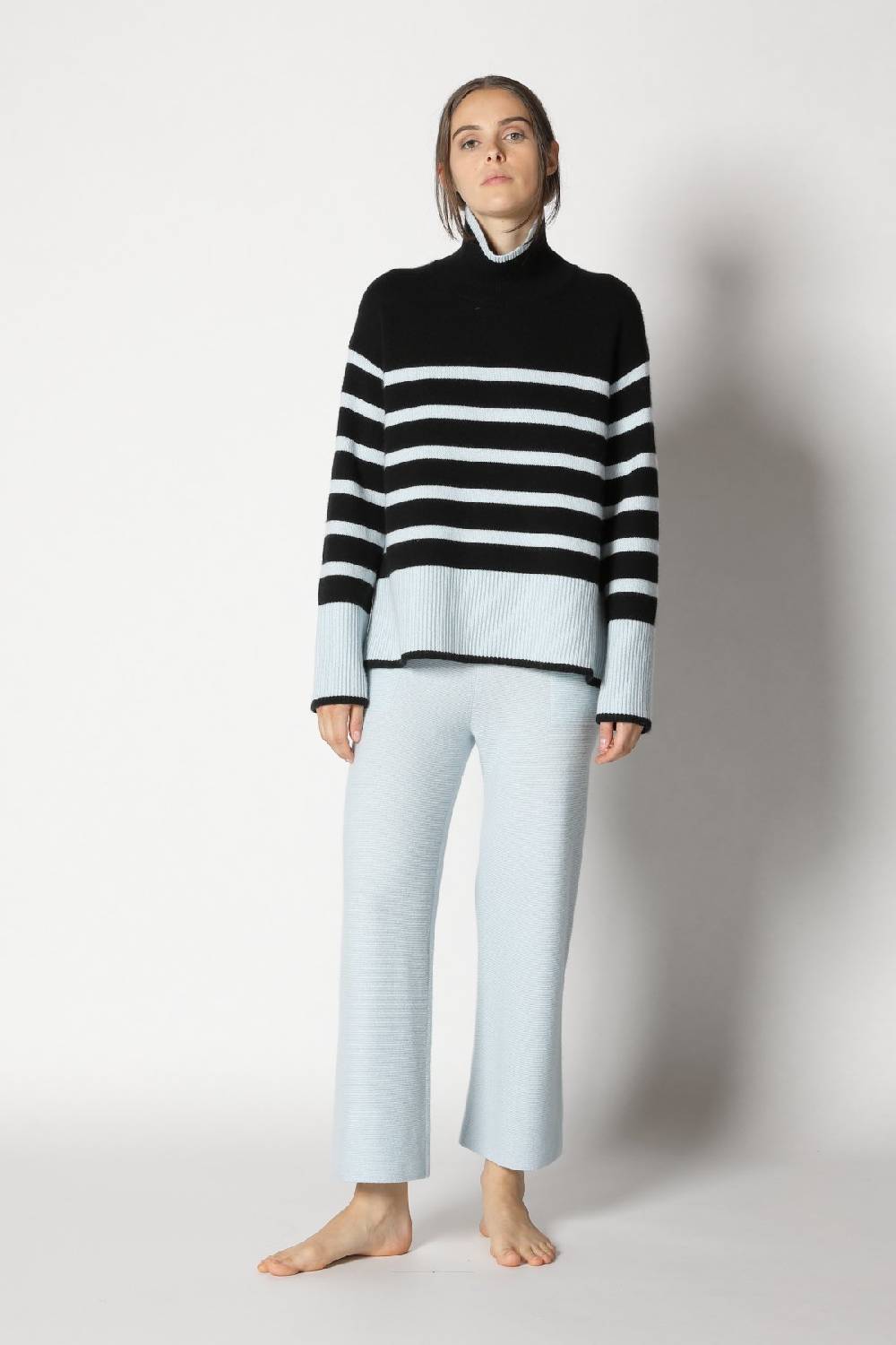 Sminfinity slouchy striped turtle + gater cropped pants Bestseller