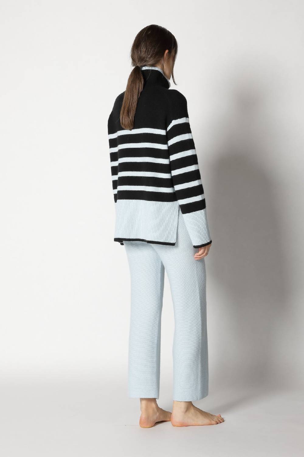 Sminfinity slouchy striped turtle + gater cropped pants Bestseller