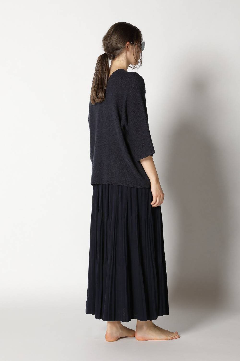 Sminfinity nubbly V neck + pima pleat skirt Fabrik Onlineshop