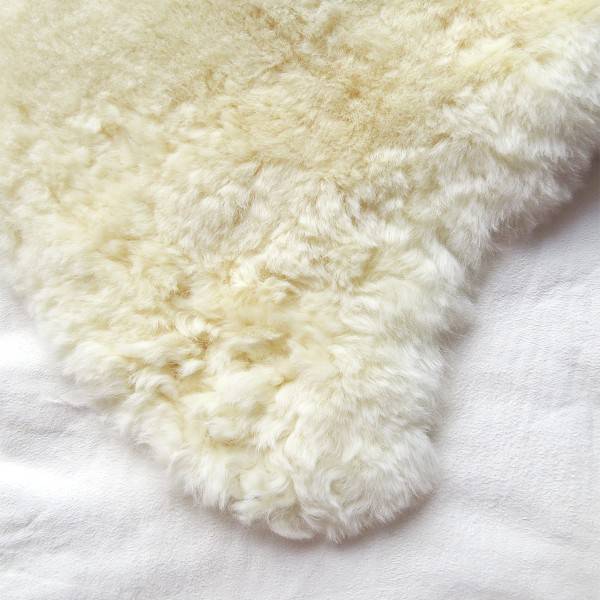 Sonia Originelli Babylammfell Medizinisch Gegeerbt Natur Teppich Fell Osterangebot