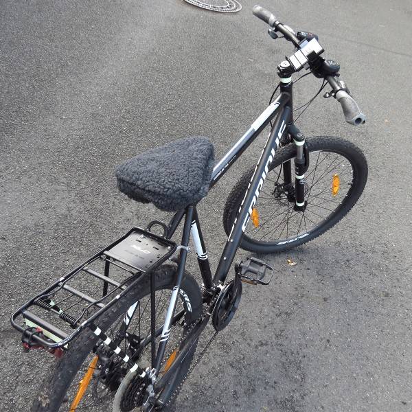 Sonia Originelli Fahrradsitzbezug Doppelschichtig Schurwolle Bike Riemen Exklusive Angebote