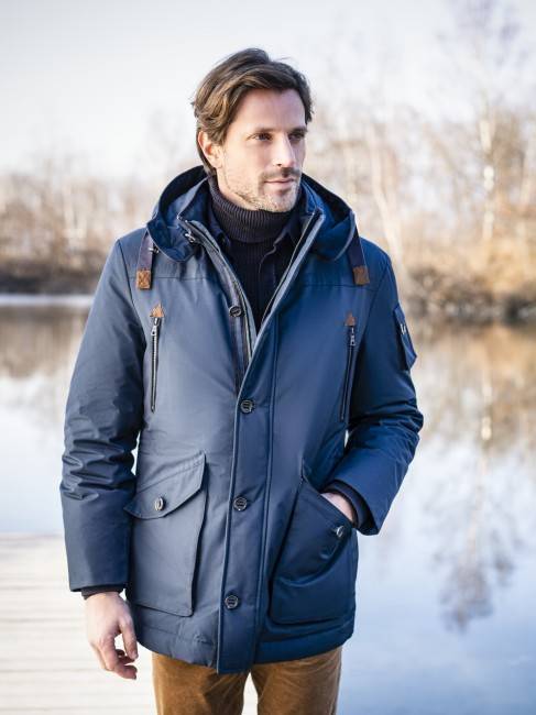 Steinbock Sportlicher Echt-Daunenparka mit Soft-Membrane und abknöpfbarer Kapuze Fabrikverkauf