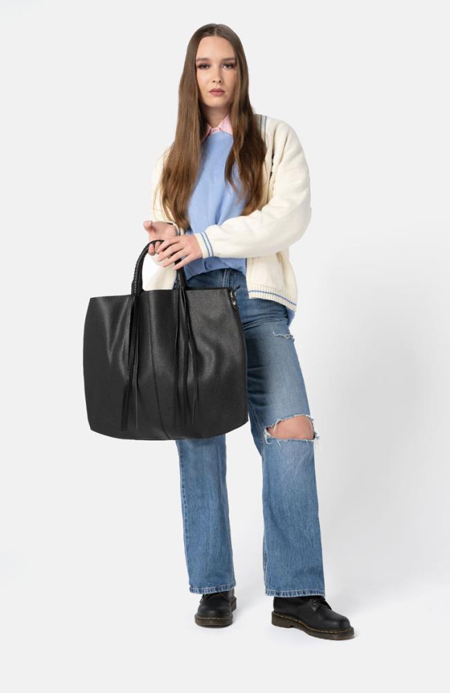 Stuff Maker Leder Shopper in Schwarz im Angebot