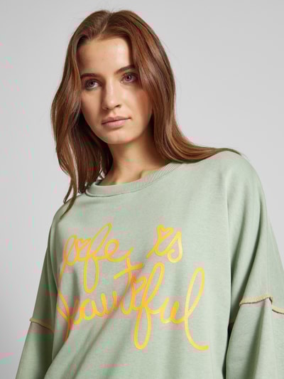 Peek & Cloppenburg miss goodlifeSweatshirt mit Label-Print Modell 'Life ist beautif' in mint Blitzangebot