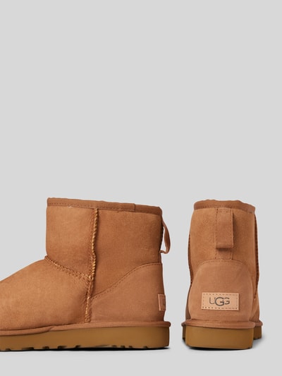 Peek & Cloppenburg UGGBoots aus Leder Modell 'CLASSIC MINI' in camel Vierteljährliche Förderung