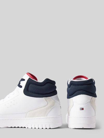 Peek & Cloppenburg Tommy HilfigerSneaker mit Schnürung Modell 'BASKET' in weiss Riesige Ersparnisse