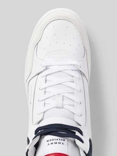 Peek & Cloppenburg Tommy HilfigerSneaker mit Schnürung Modell 'BASKET' in weiss Riesige Ersparnisse