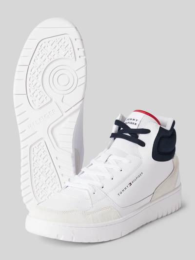 Peek & Cloppenburg Tommy HilfigerSneaker mit Schnürung Modell 'BASKET' in weiss Riesige Ersparnisse