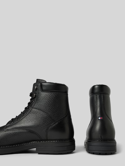 Peek & Cloppenburg Tommy HilfigerLederboots mit Label-Details in black Clearance-Verkauf