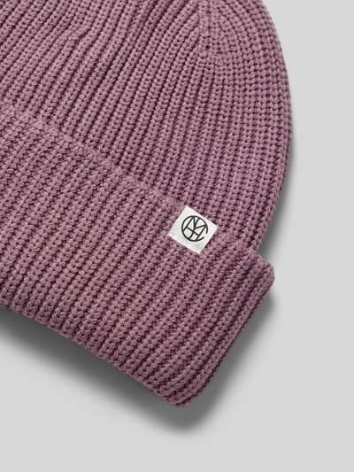 Peek & Cloppenburg MSCH CopenhagenBeanie mit Logo-Patch Modell 'Galline Rachelle' in mauve Speichern exportieren