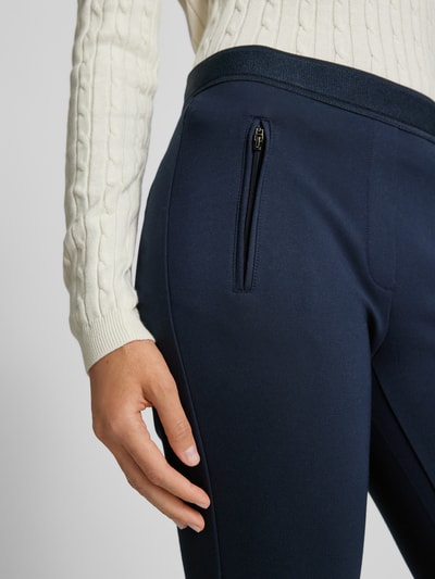 Peek & Cloppenburg Christian Berg WomanSlim Fit Stoffhose mit Reißverschlusstaschen in dunkelblau im Angebot