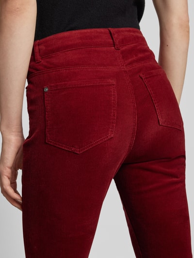 Peek & Cloppenburg Christian Berg WomanRegular Fit Cordhose im 5-Pocket-Design in dunkelrot Rabatt