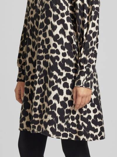 Peek & Cloppenburg MSCH CopenhagenKnielanges Kleid mit Rundhalsausschnitt in beige Jubiläumsangebot