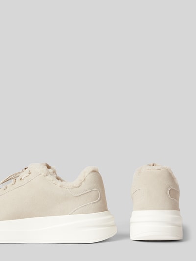 Peek & Cloppenburg GuessChunky Sneaker mit Label-Details Modell 'ELBINA' in beige Nur noch ein Tag übrig